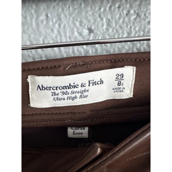 Women's Abercrombie & Fitch Curve Love Vegan Leather 90s Straight Pant sz 8S - Picture 4 of 6